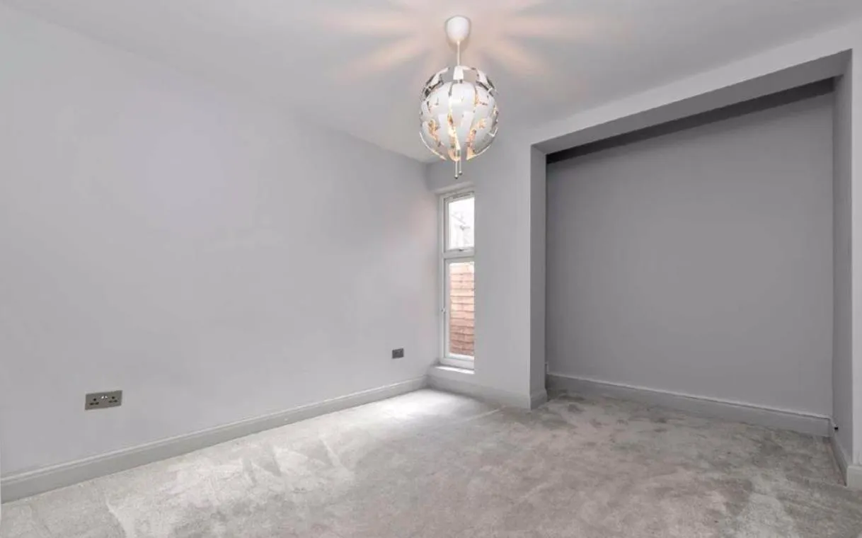Goodwyn Avenue, Mill Hill, NW7, London, photo 11