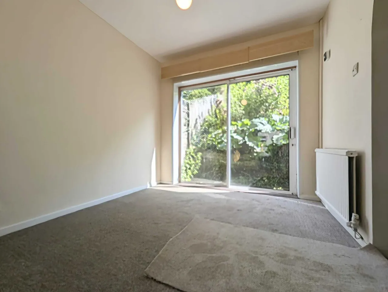 Abbey Close, Taffs Well, Cardiff, photo 8