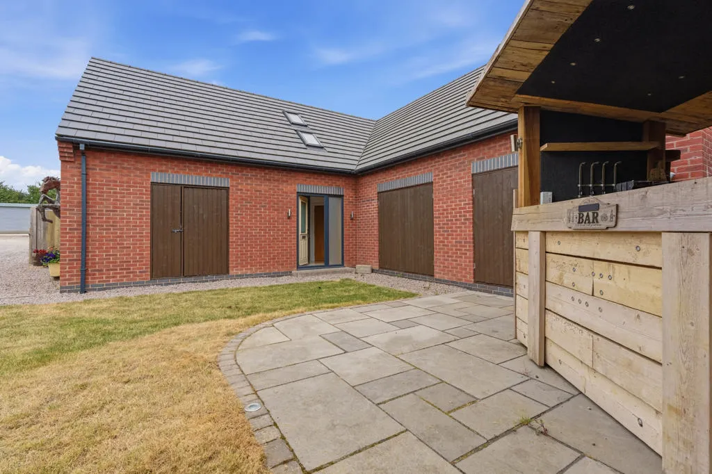 Leicester Road, Sapcote, LE9, photo 35