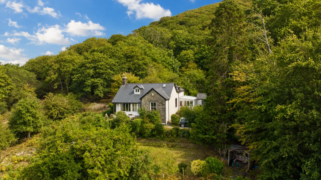 3 bed house for sale, Bron Y Graig, Talsarnau, LL47