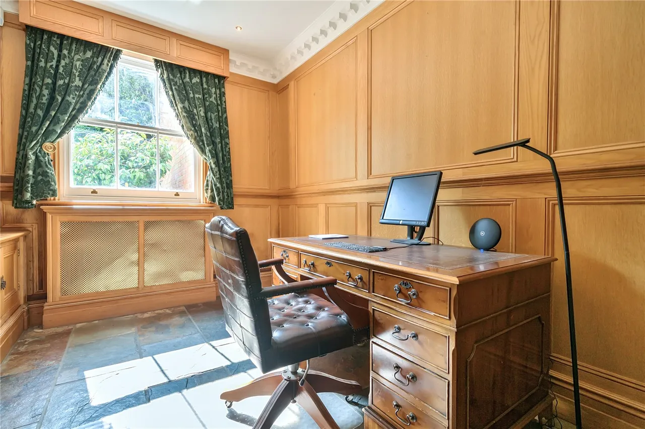 Deepcut Bridge Road, Deepcut, Camberley, Surrey, GU16 6RQ, photo 11