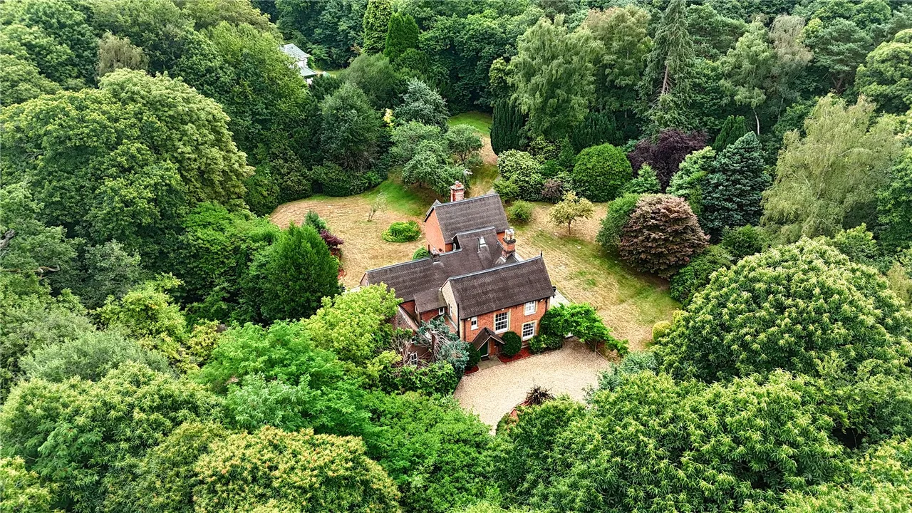 Deepcut Bridge Road, Deepcut, Camberley, Surrey, GU16 6RQ, photo 18