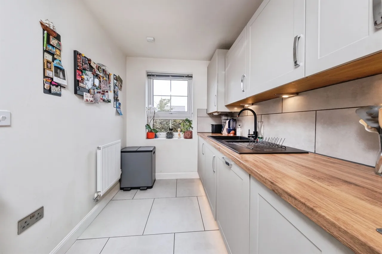 Oswald Way, Buckingham, MK18, photo 7
