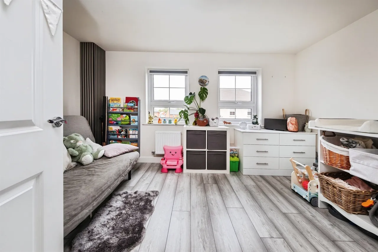 Oswald Way, Buckingham, MK18, photo 17