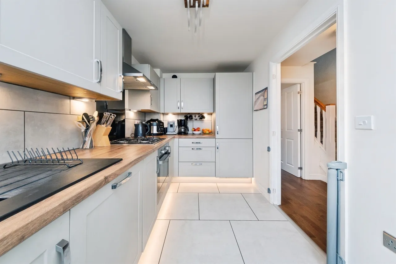 Oswald Way, Buckingham, MK18, photo 6
