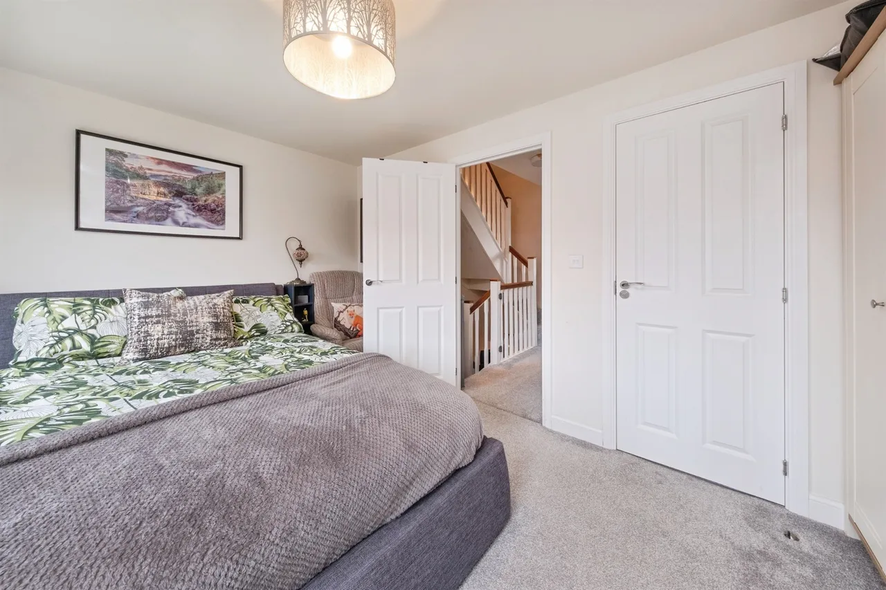 Oswald Way, Buckingham, MK18, photo 15