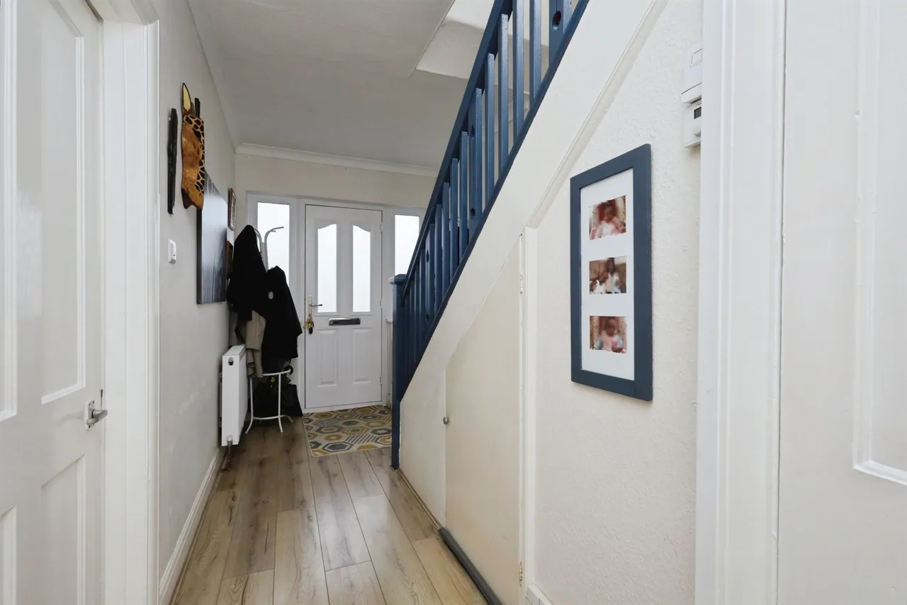 Brodrick Road, Eastbourne, BN22, photo 13