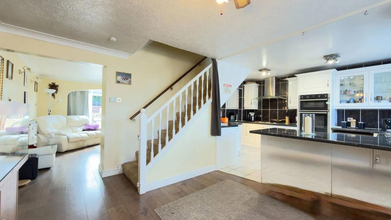 Imjin Road, Cheltenham, GL52, photo 10