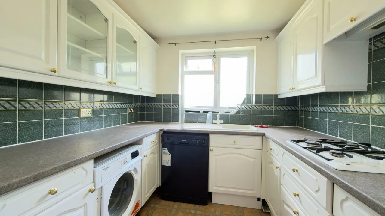 Imjin Road, Cheltenham, GL52, photo 11