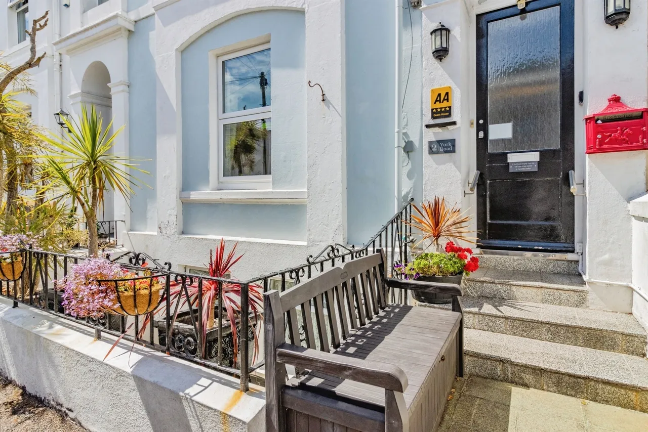 York Road, Torquay, TQ1, photo 17