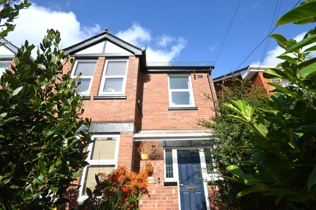 3 bed property for sale, Sydney Road, Exeter, EX2