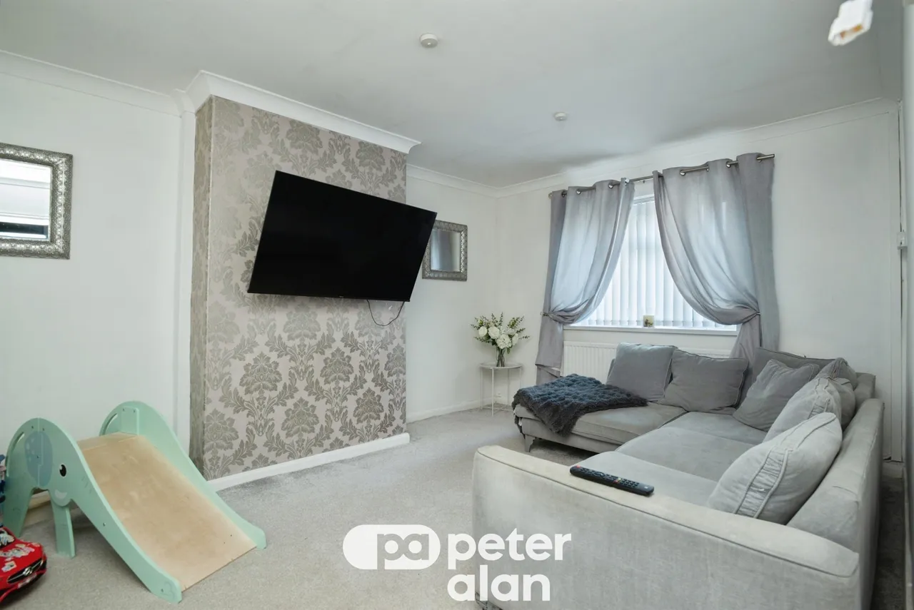 Mynachdy Road, Cardiff, CF14, photo 18