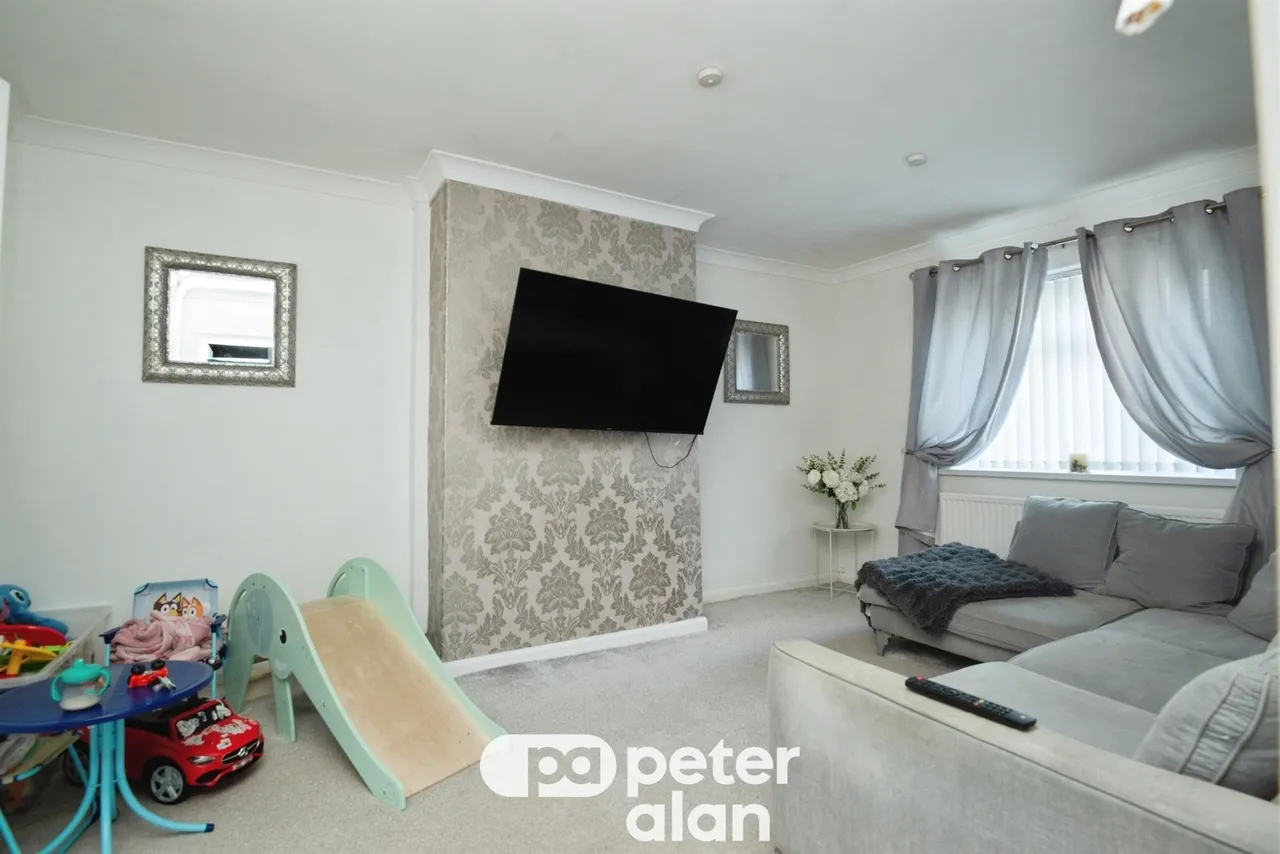 Mynachdy Road, Cardiff, CF14, photo 14