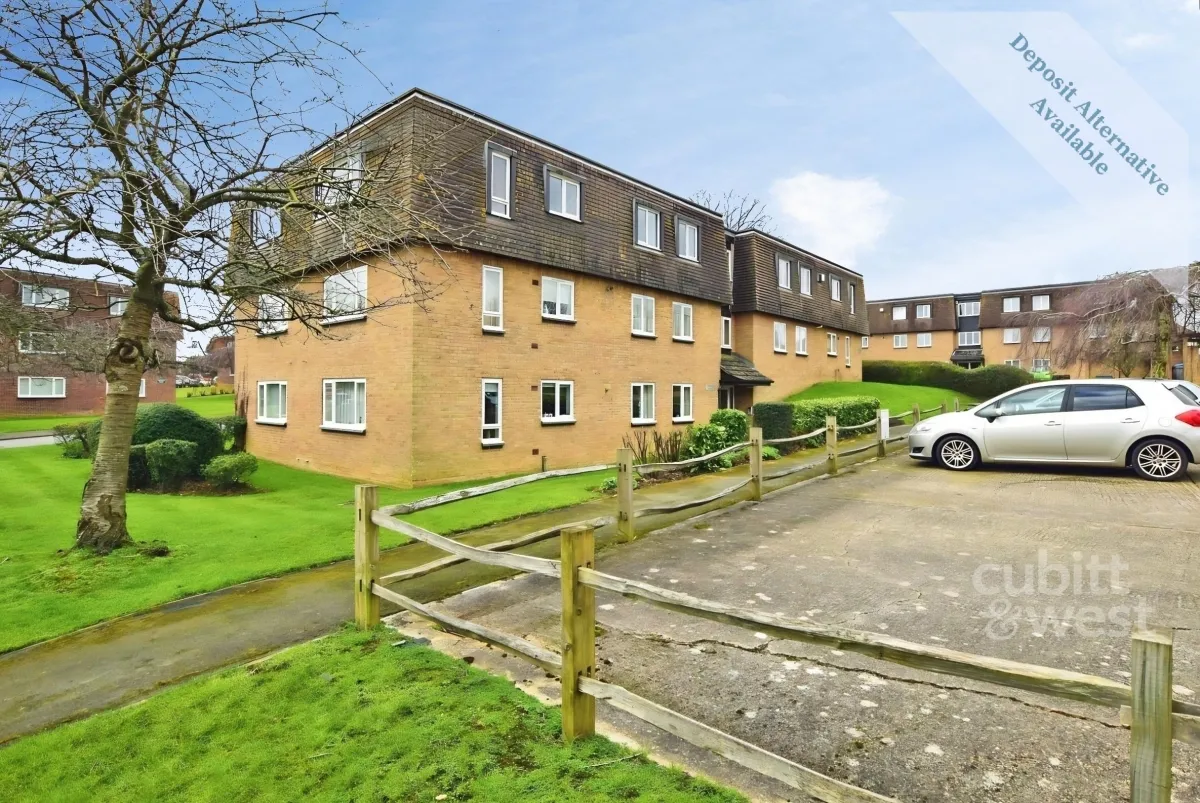 2 bed flat to rent, Iona Way, Haywards Heath, RH16