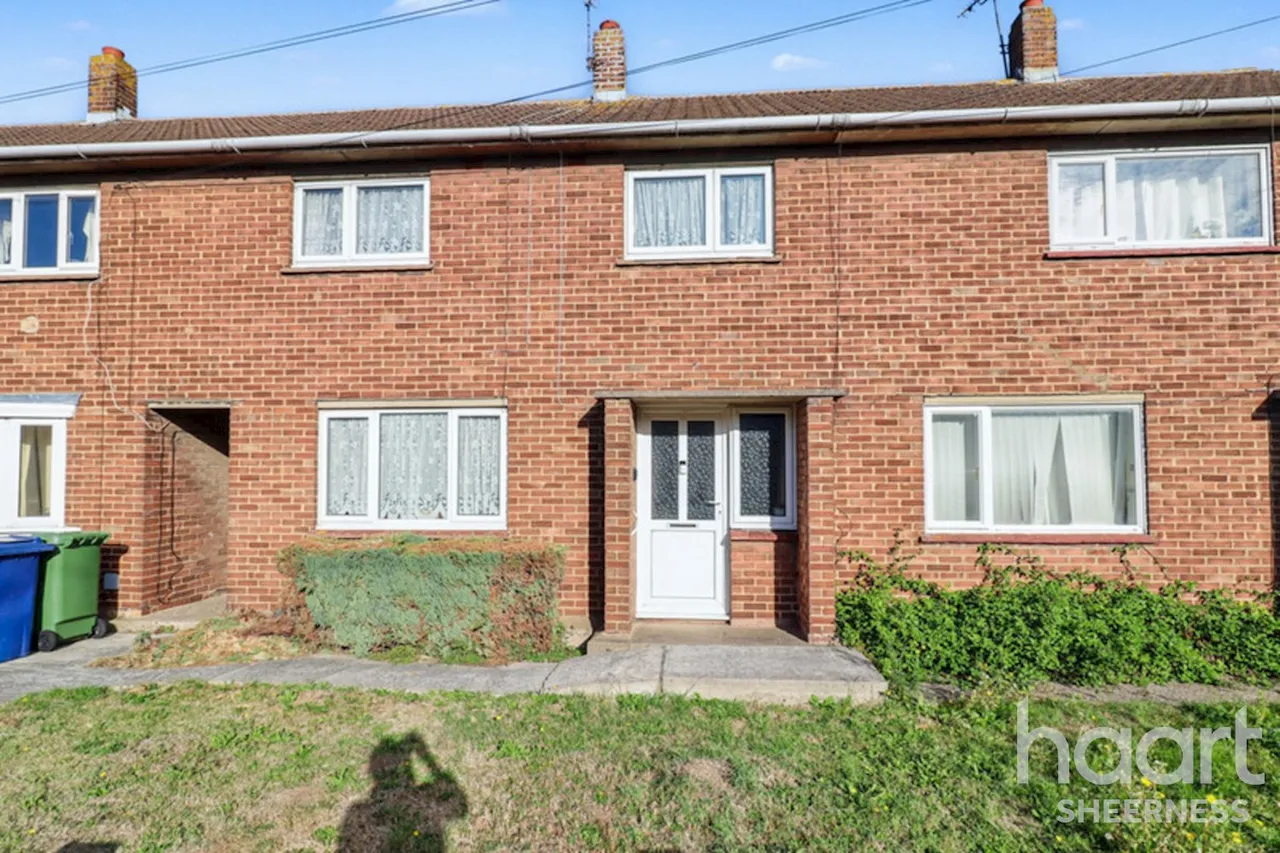 3 bed house for sale, Queensways, Sheerness, ME12