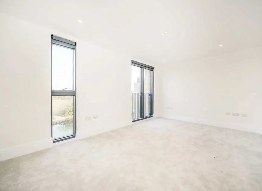 Bryanston Close, Norwood Green, UB2, photo 7