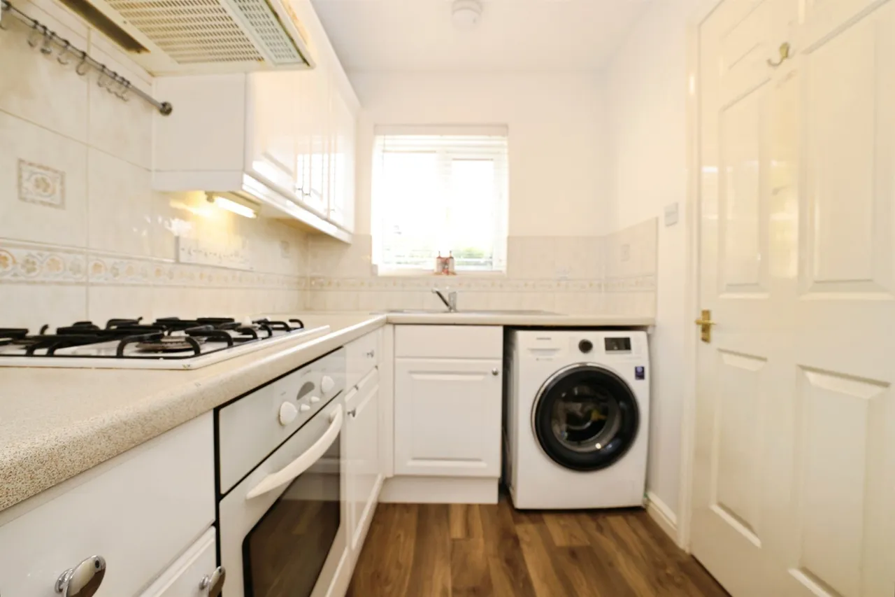 Dawbeney Drive, Amesbury, Salisbury, photo 4