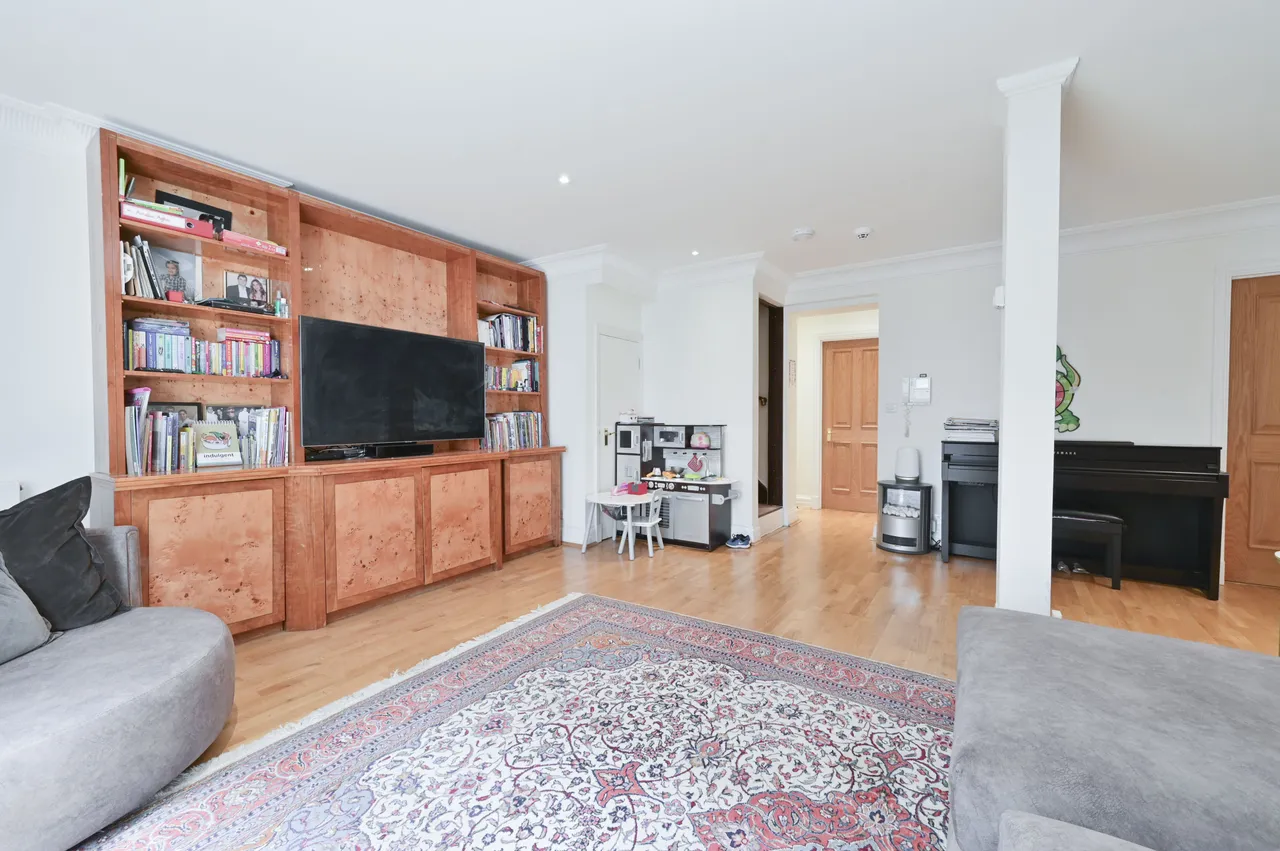 22A Farm Street, London, photo 8
