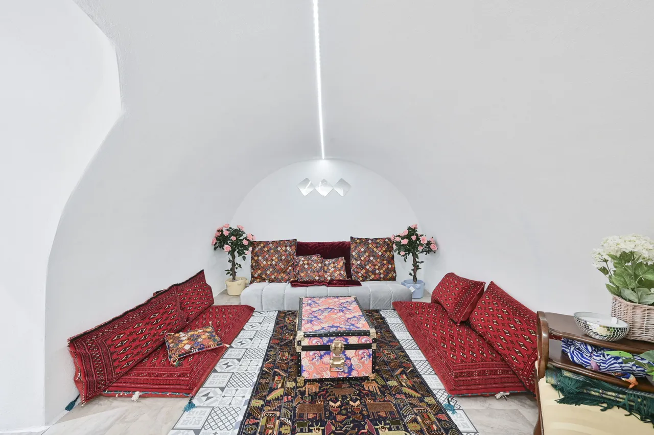 22A Farm Street, London, photo 2