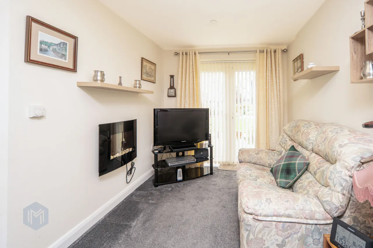 Apartment 2, Cottons Factory Street, Ramsbottom, Bury, BL0 9GH, photo 4