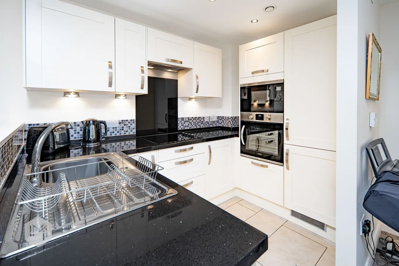 Apartment 2, Cottons Factory Street, Ramsbottom, Bury, BL0 9GH, photo 5