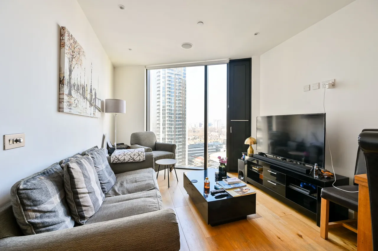 2 bed flat to rent, London, SE1