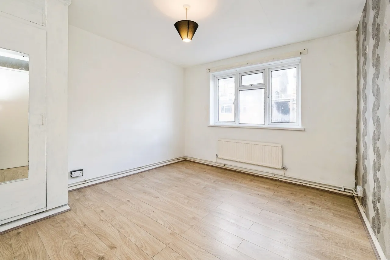 Diban Court, Diban Avenue, Hornchurch, RM12, photo 14