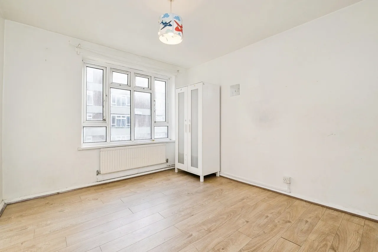 Diban Court, Diban Avenue, Hornchurch, RM12, photo 10