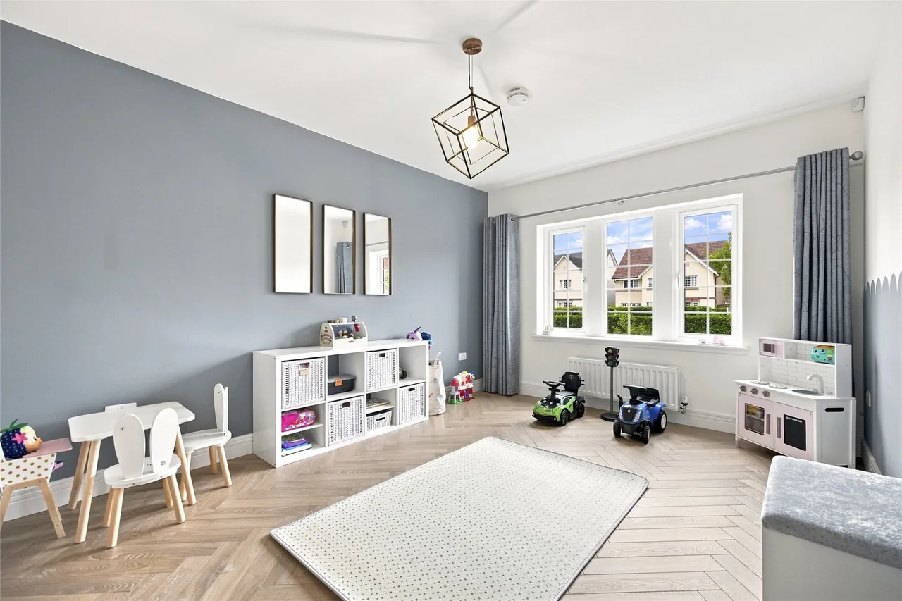 Friarsfield Square, Cults, AB15, photo 12