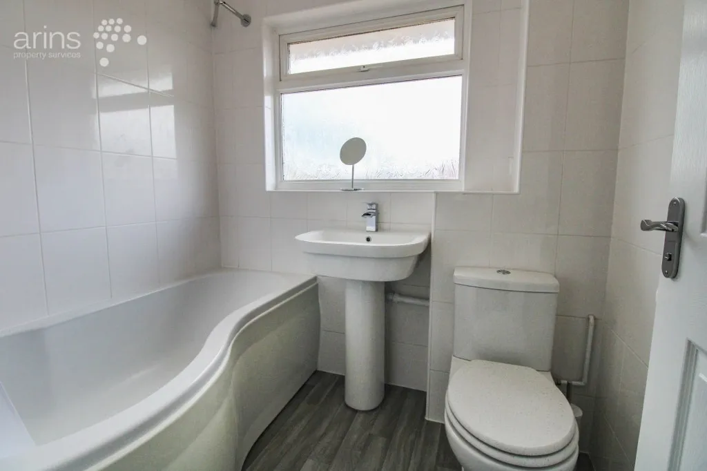 Trusthorpe Close, Lower Earley, RG6, photo 4