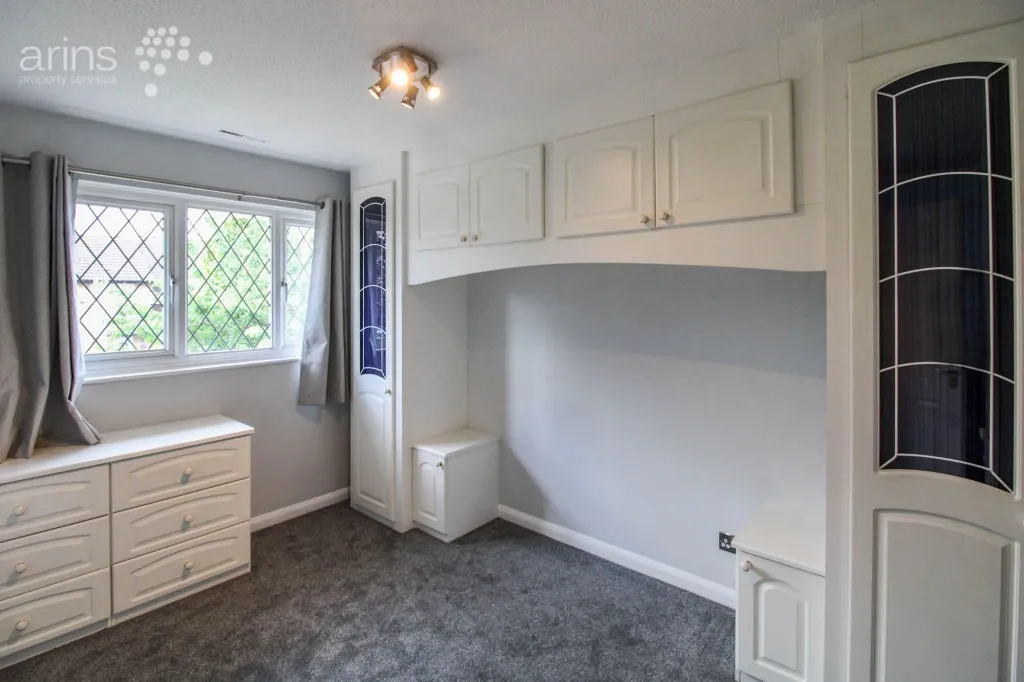 Trusthorpe Close, Lower Earley, RG6, photo 7