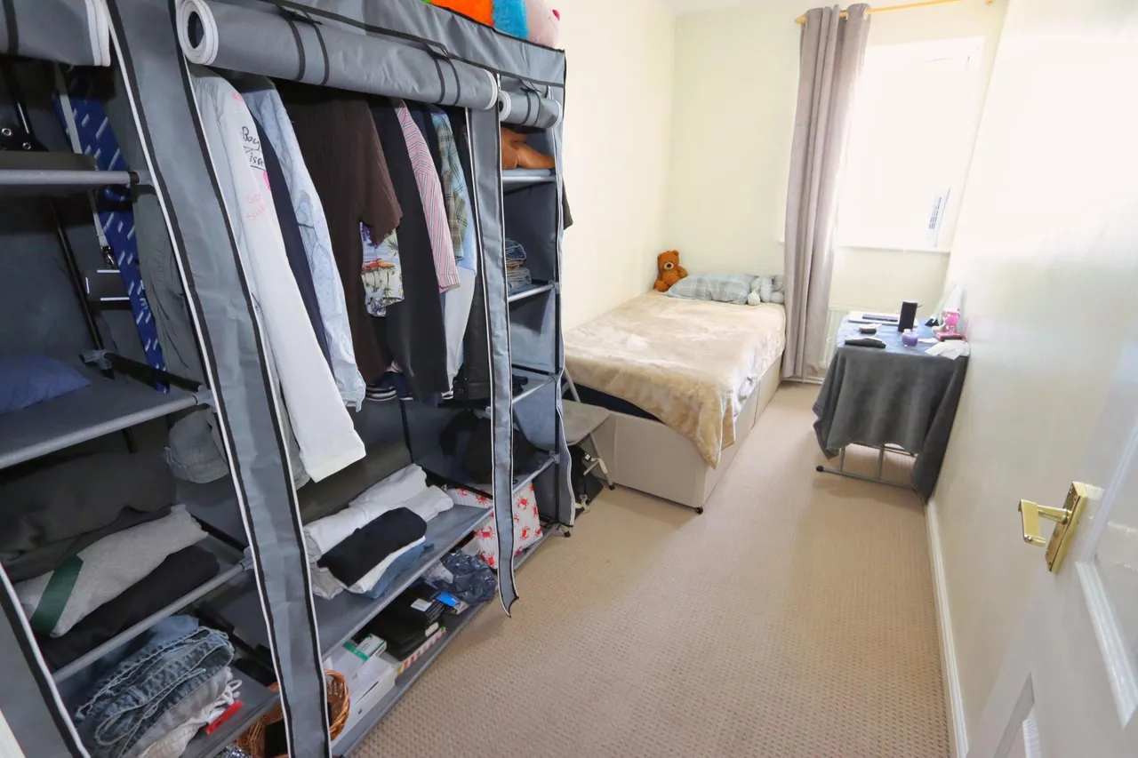 Hatfield Close, Corby, NN18, photo 5