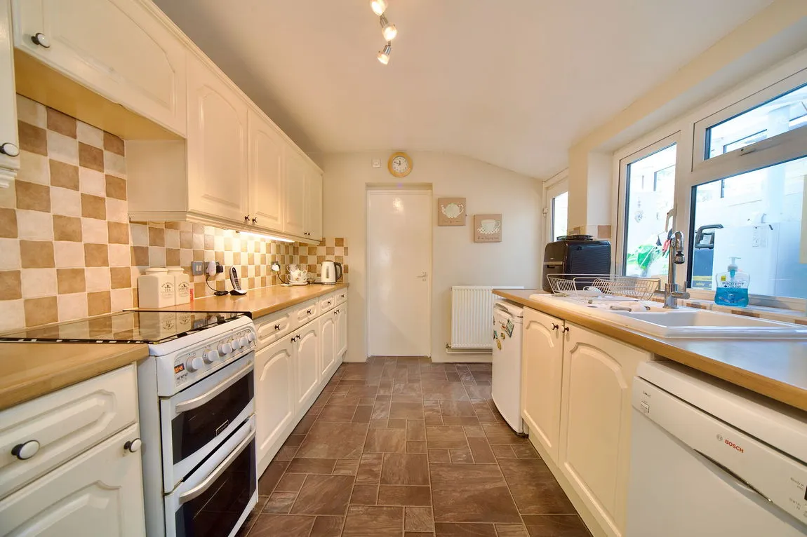 Stewart Road, Leyton, London, E15 2BB, photo 11