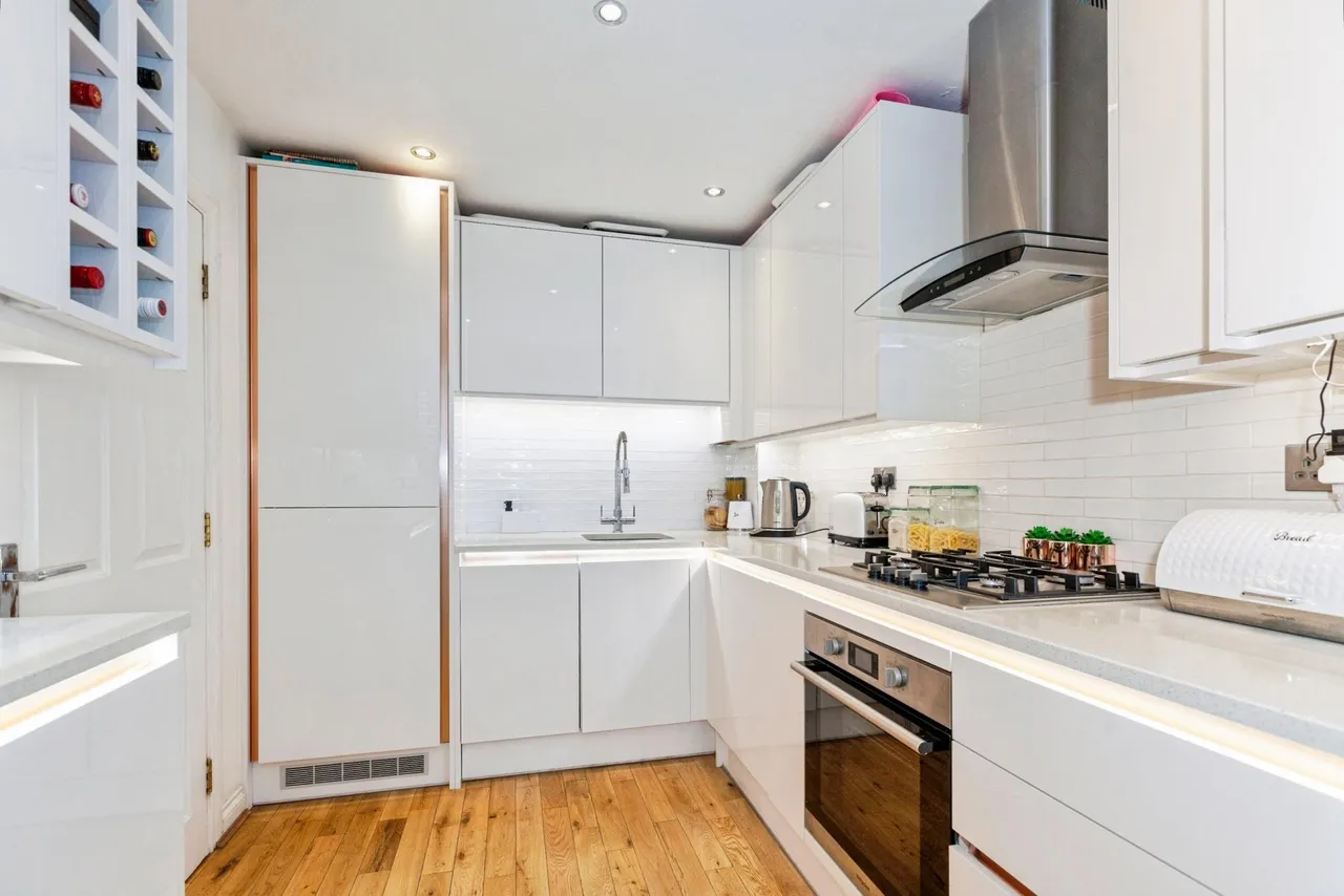 Crofthill Road, Slough, SL2, photo 2
