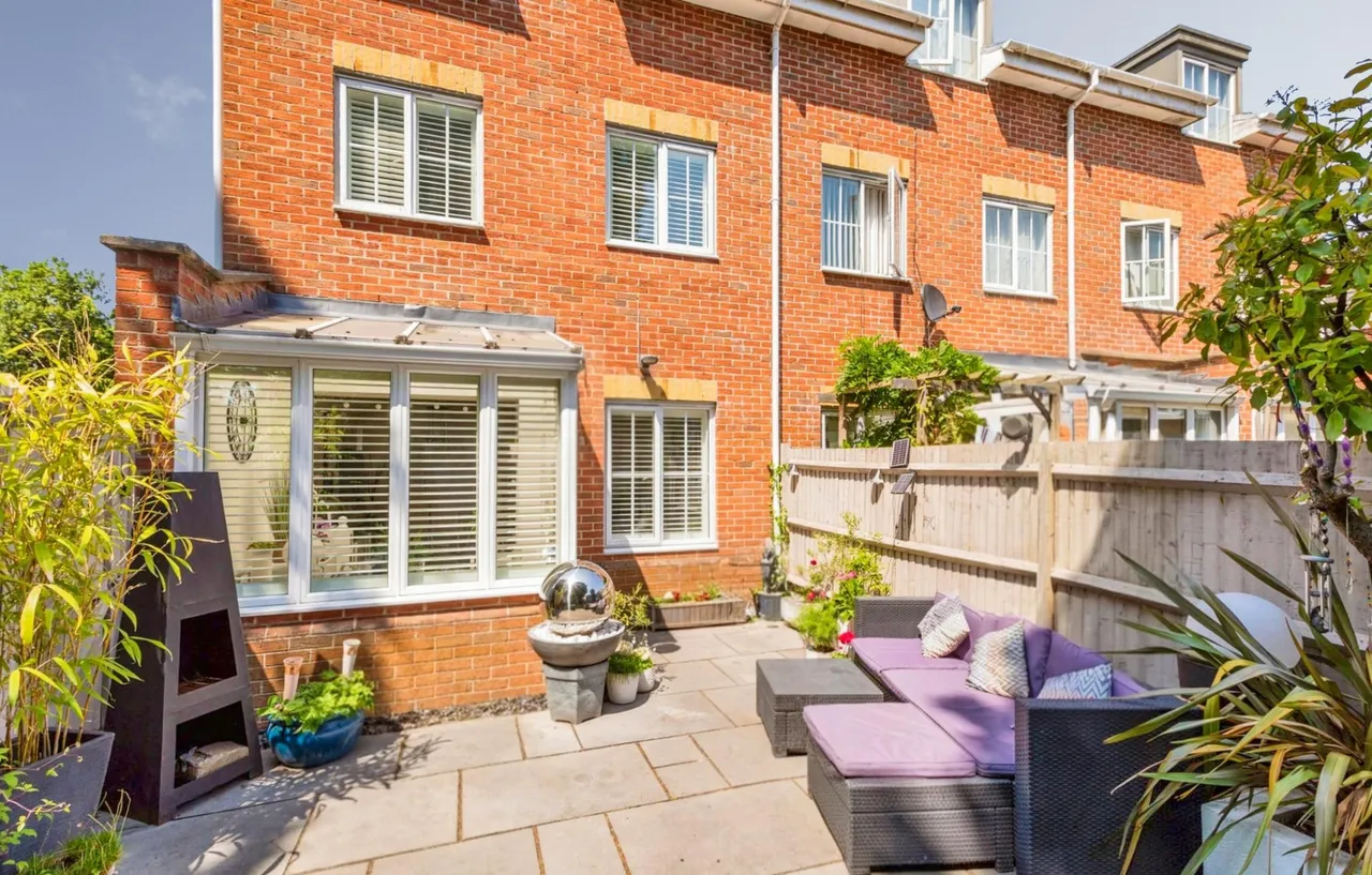 Crofthill Road, Slough, SL2, photo 7