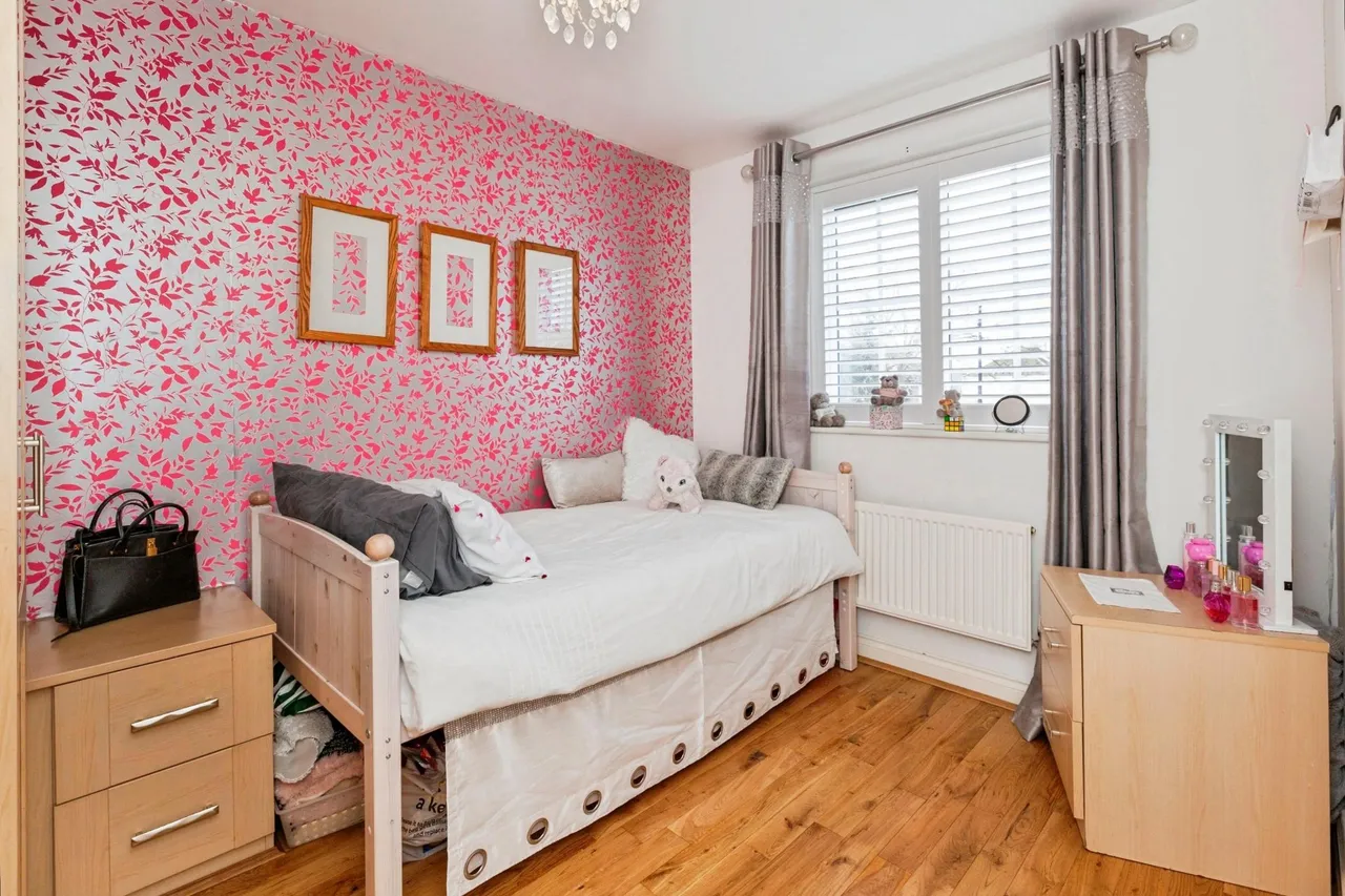 Crofthill Road, Slough, SL2, photo 16