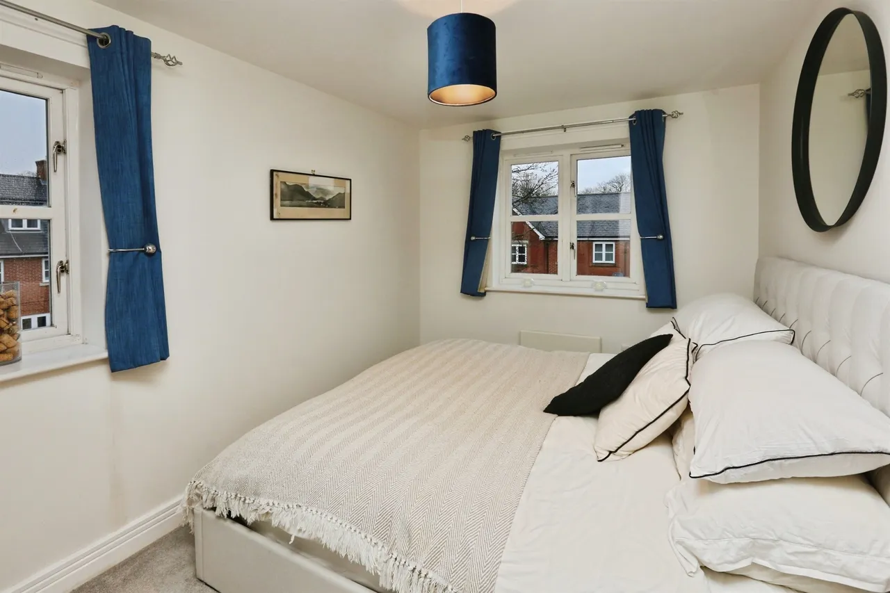 Consort Mews, Knowle, PO17, photo 9