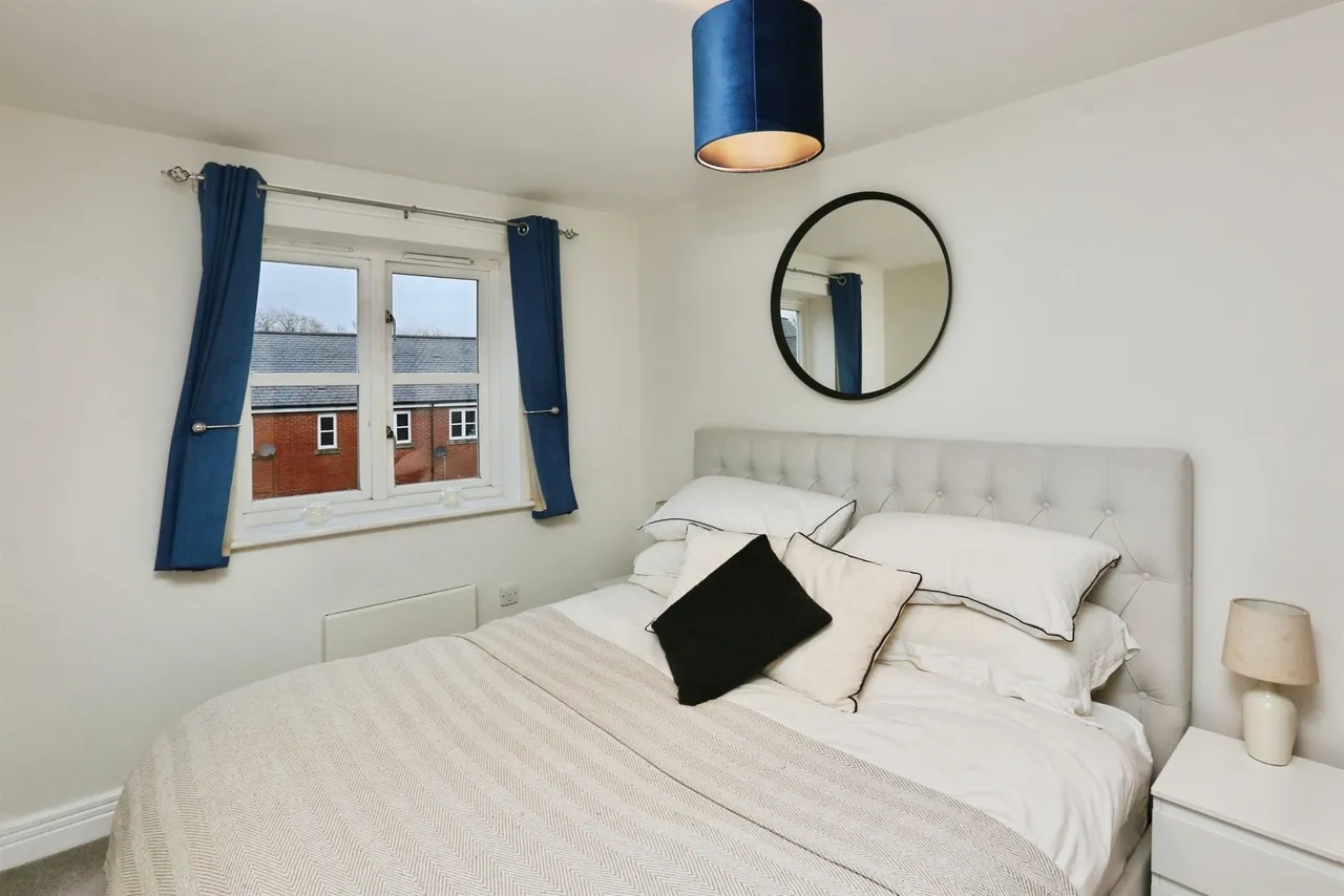 Consort Mews, Knowle, PO17, photo 12