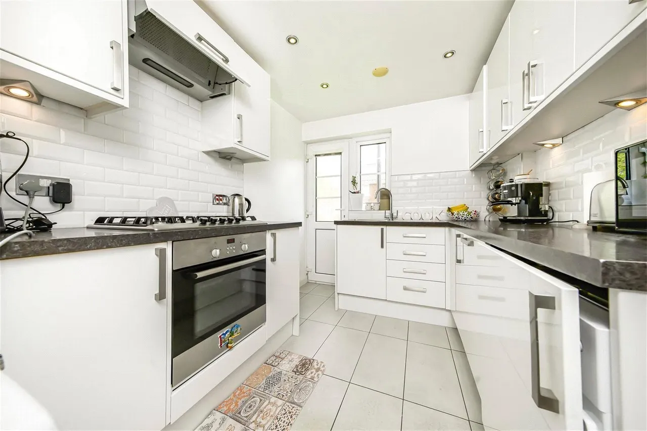 Churchview Road, Twickenham, TW2, photo 5
