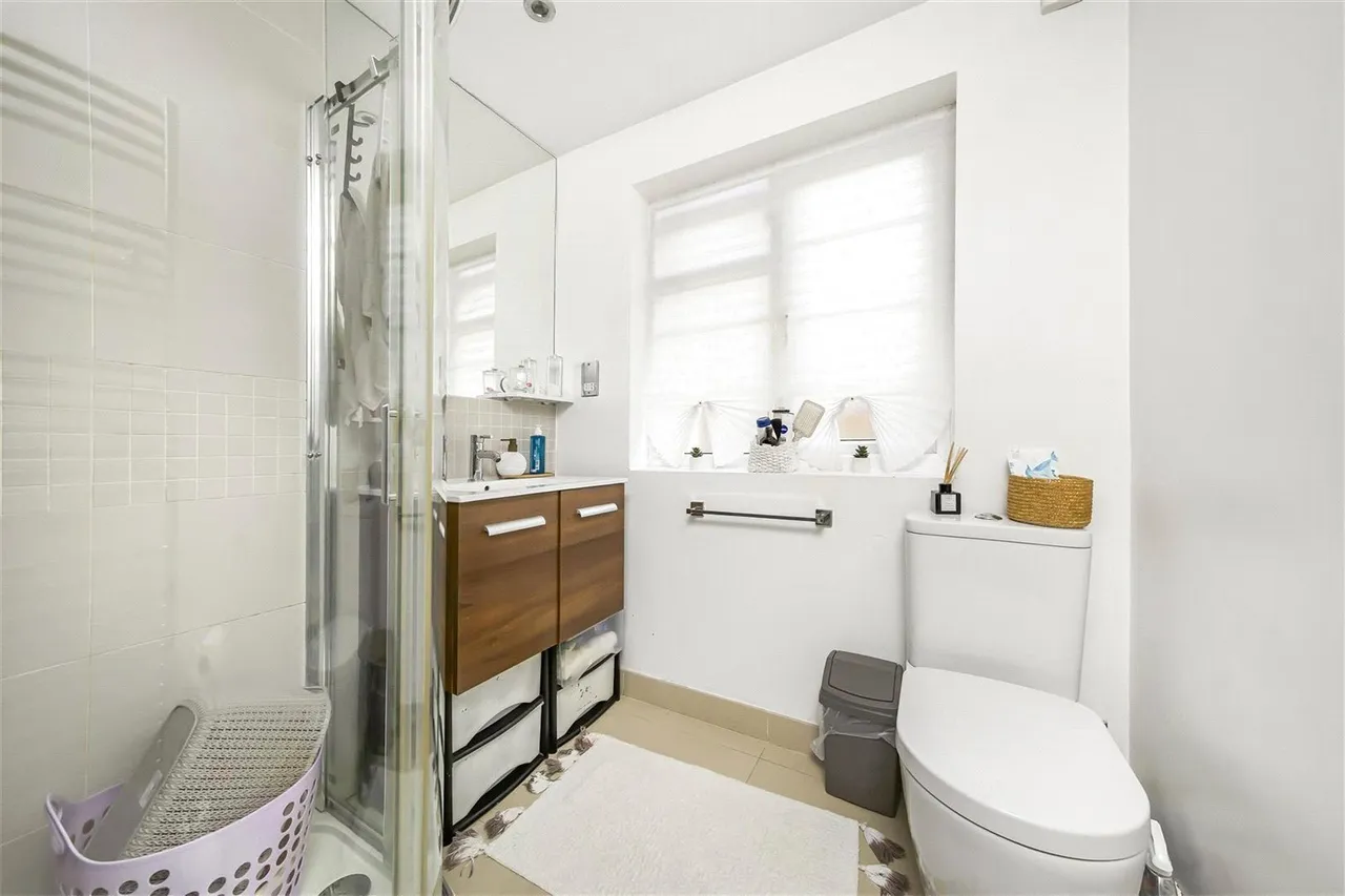 Churchview Road, Twickenham, TW2, photo 9