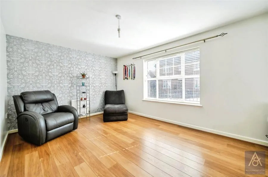 Whitehead Way, Buckingham, MK18, photo 3