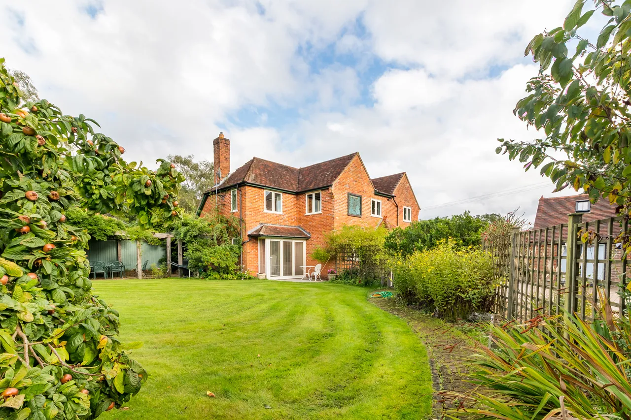 Perrys Farm, London Minstead, Lyndhurst, SO43 7FT, photo 24
