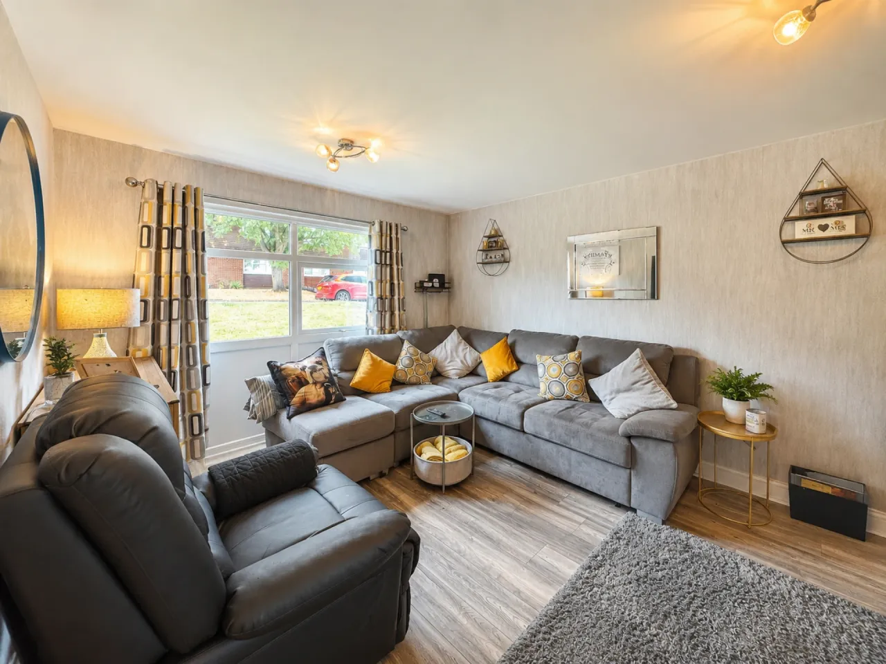 Oxford Road, Cannock, photo 2