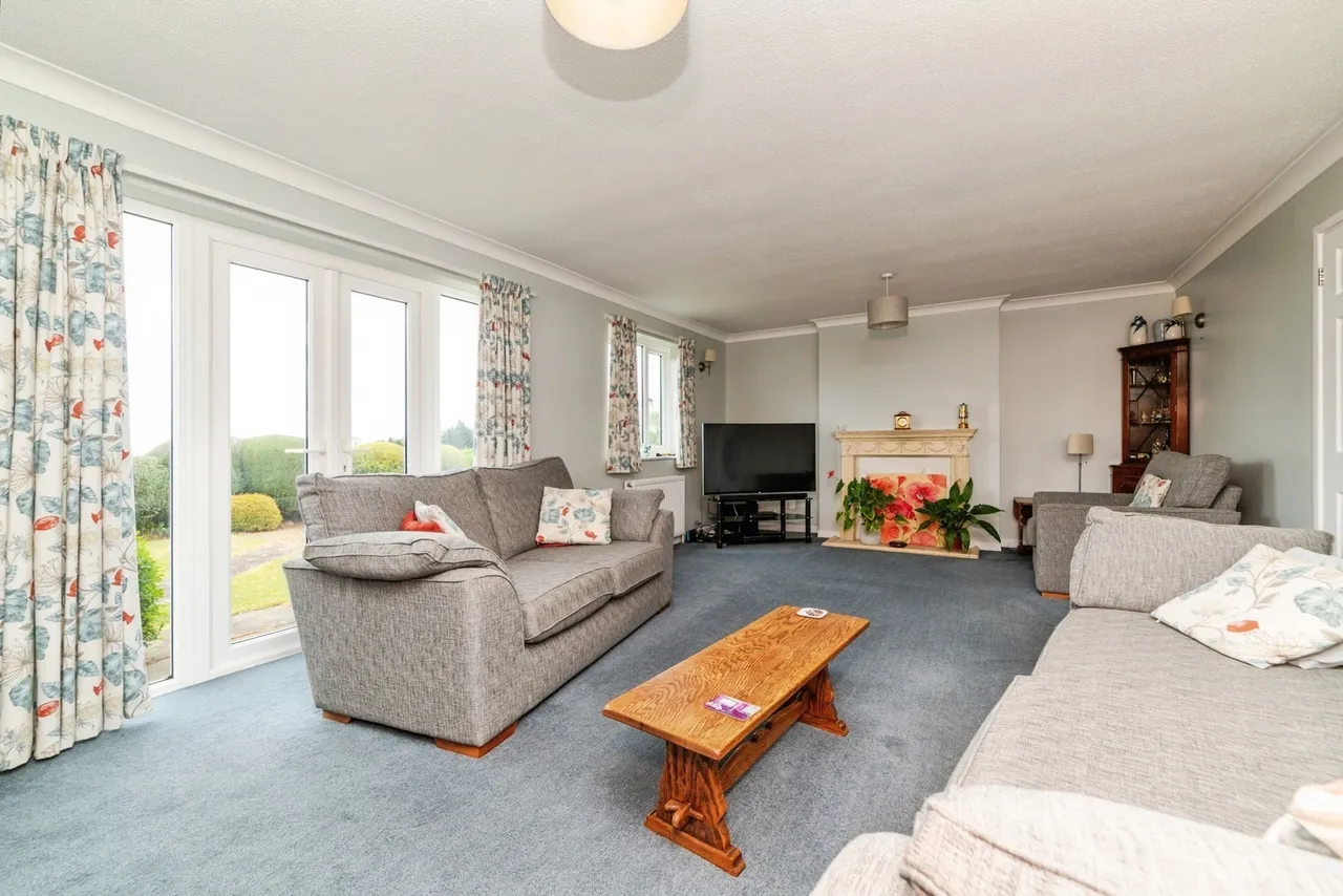 Tempsford Road, Everton, Sandy, Bedfordshire, SG19, photo 4