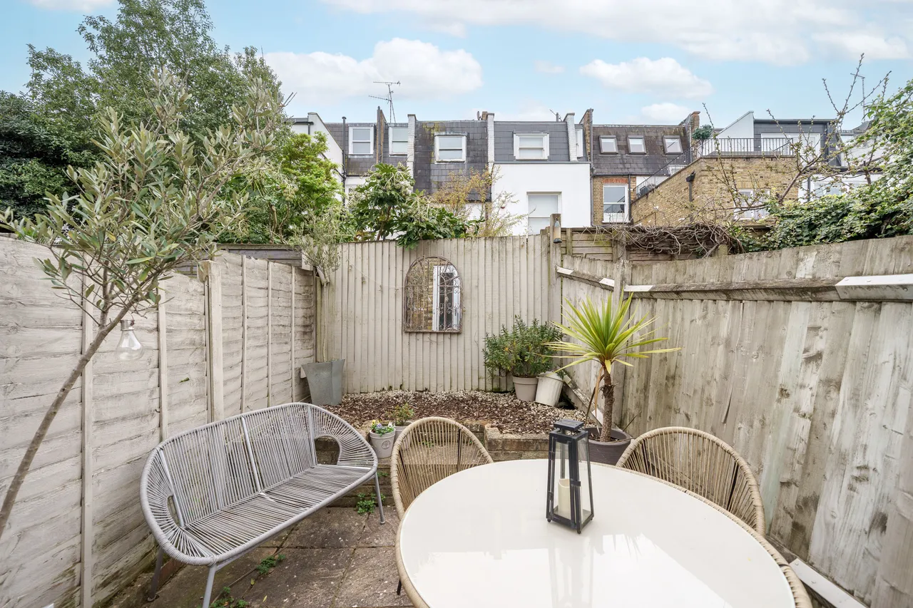 Broughton Road, London, SW6, photo 12