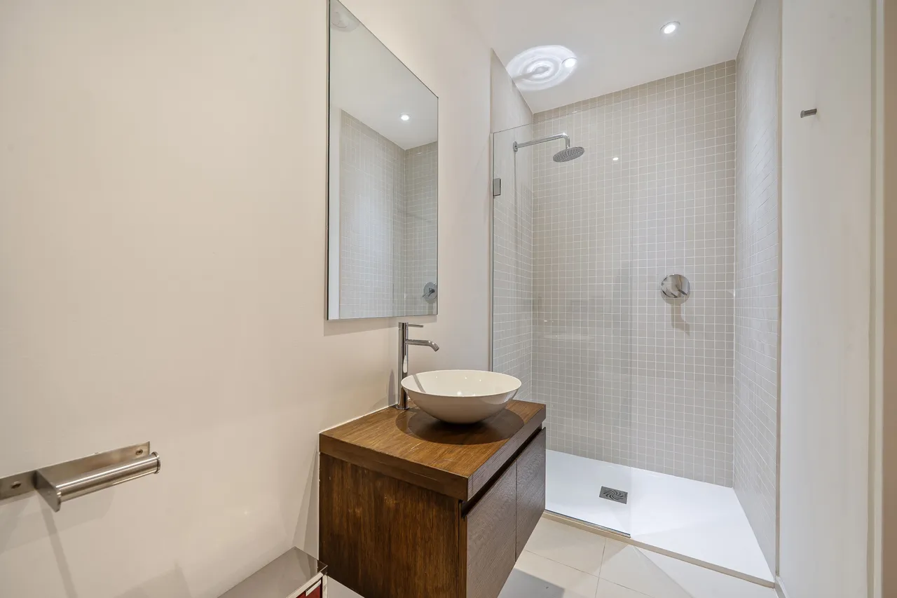 49 Basuto Road, London, photo 9