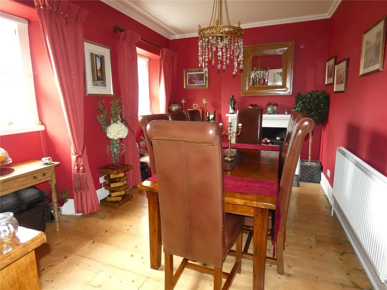 The Square, Buxton, Derbyshire, SK17, photo 8