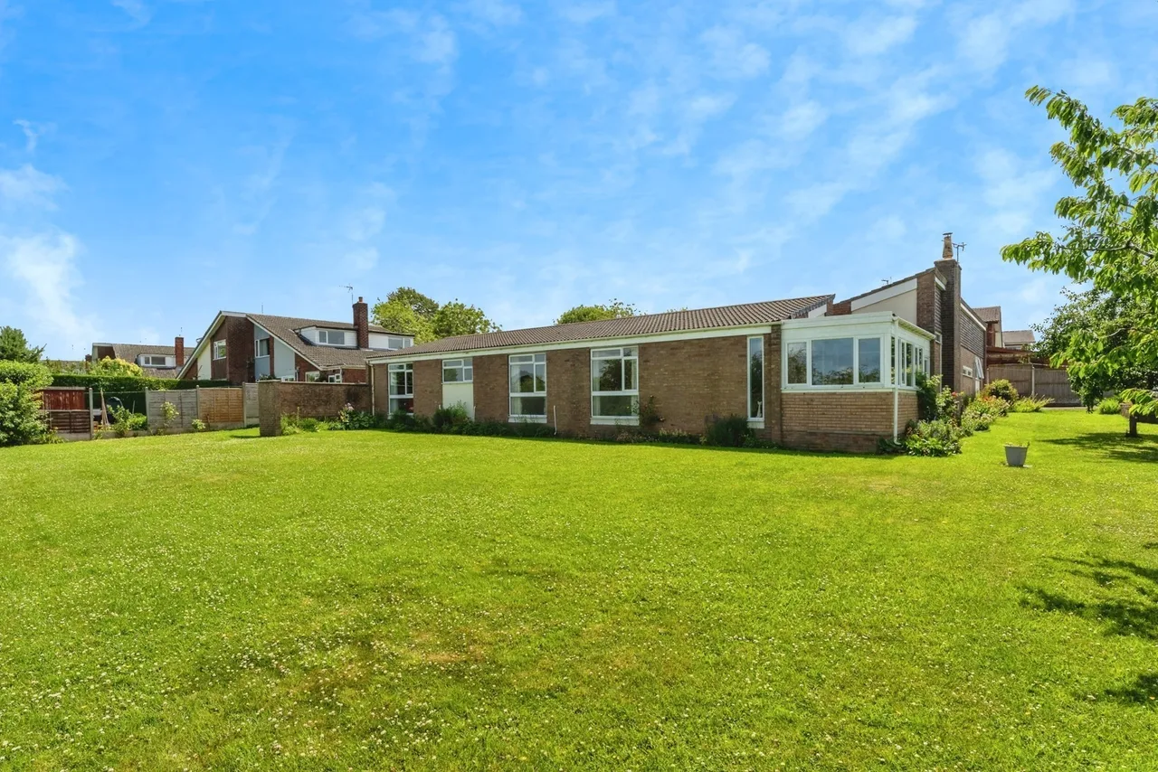 4 bed house for sale, Greenlands, Tattenhall, CH3