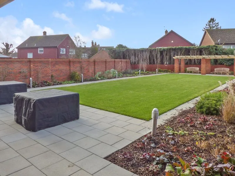 Marlow Road, Bourne End SL8 5SE, photo 3