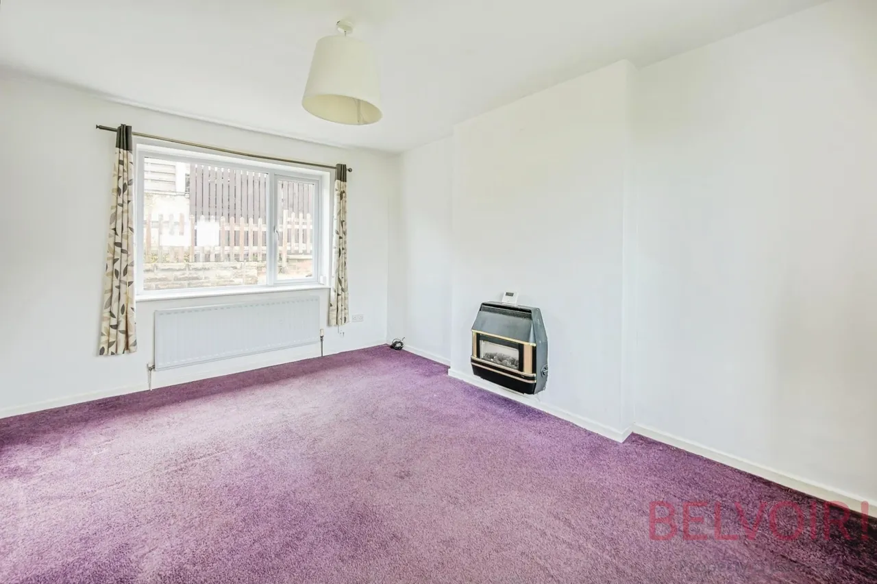 Hepworth Avenue, Churwell, LS27, photo 5
